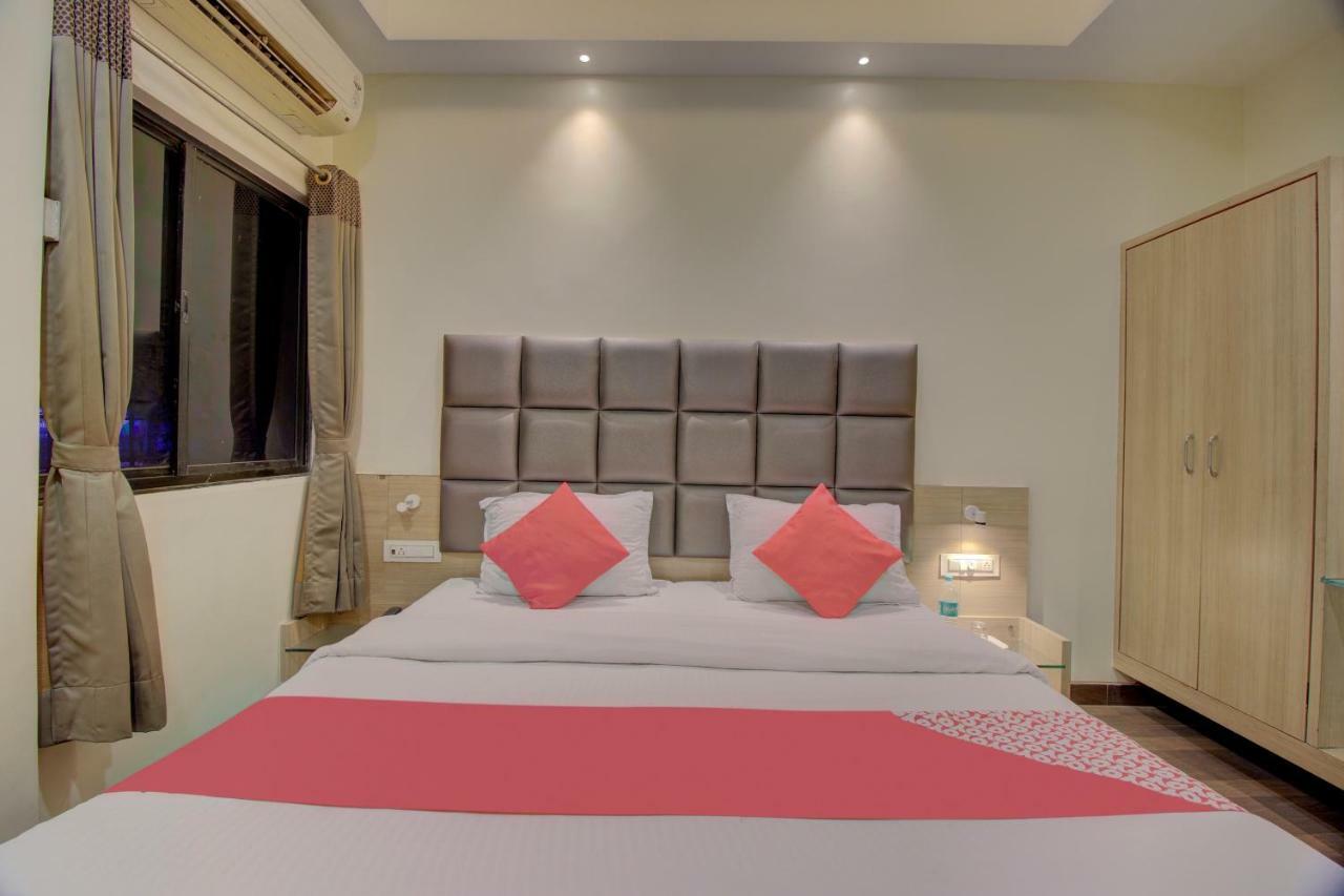 Oyo 35844 Hotel Lotus Residency Sāngli Extérieur photo